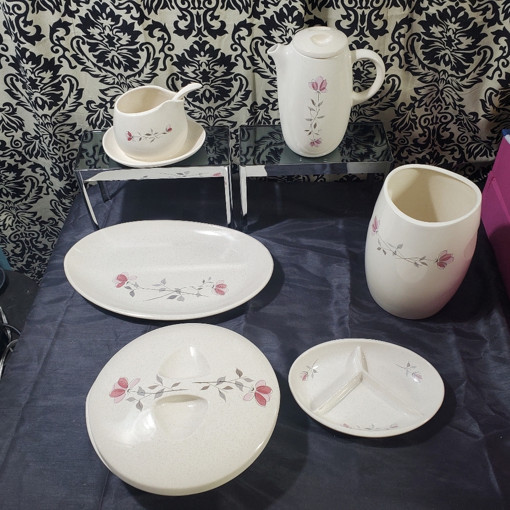 Franciscan Duet Pink Flowers Dinnerware Set